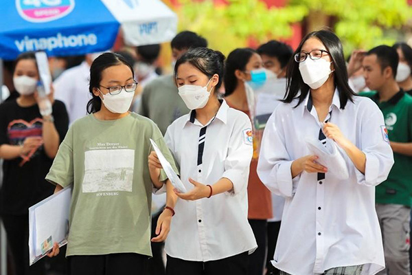 Nóng trong tuần: Công bố điểm thi tốt nghiệp THPT; đăng kí xét tuyển nguyện vọng trên hệ thống