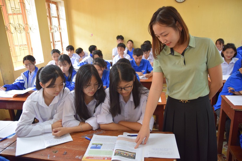 Những nhà giáo với hành trình mang chữ lên Mù Cang Chải