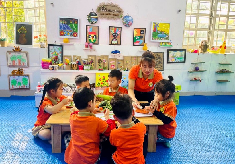 Chuyến biến tích cực GD-ĐT sau 10 năm đổi mới