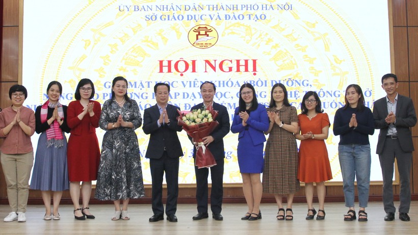Hà Nội cử 56 giáo viên đi nước ngoài bồi dưỡng phương pháp dạy học