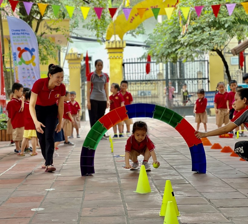 Nỗ lực thực hiện chuẩn hóa giáo viên mầm non