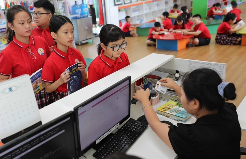 Bộ GD&ĐT đề xuất chế độ chính sách cho nhân viên trường học