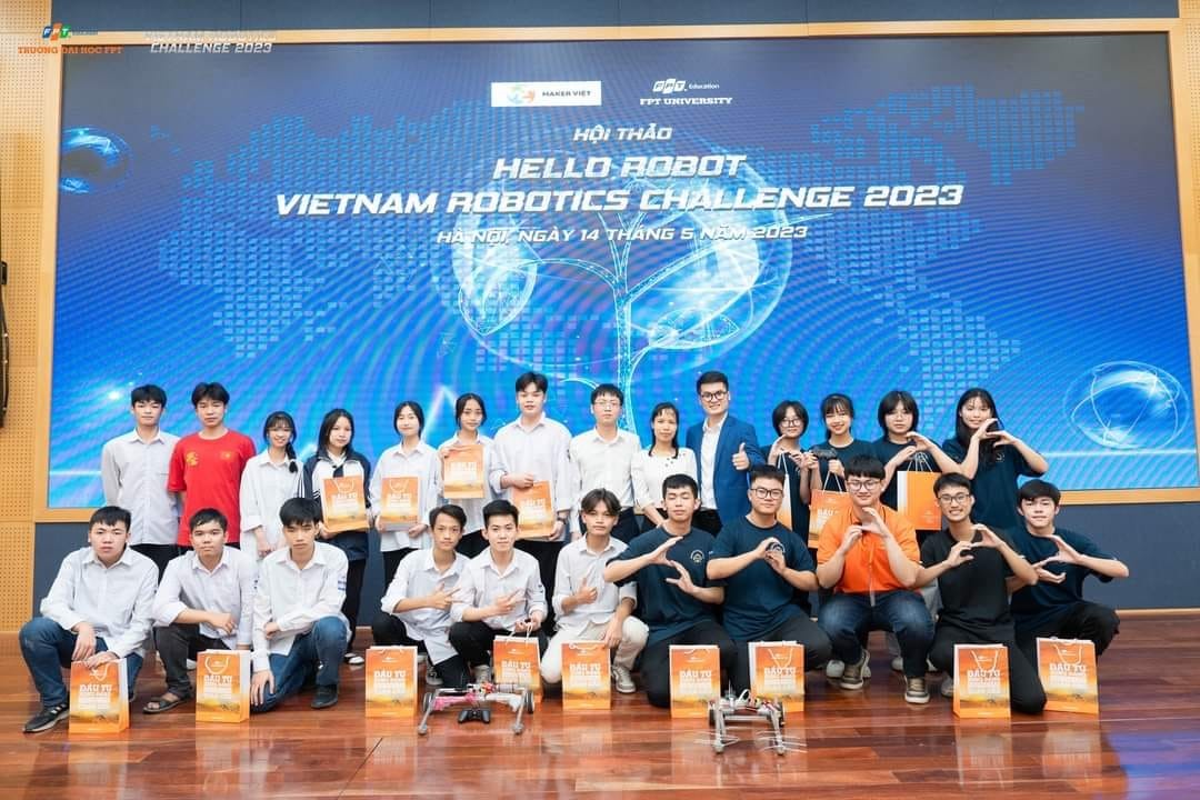 TRƯỜNG THPT DƯƠNG QUẢNG HÀM (HƯNG YÊN): TÍCH CỰC TRIỂN KHAI DẠY VÀ HỌC THEO ĐỊNH HƯỚNG GIÁO DỤC STEM