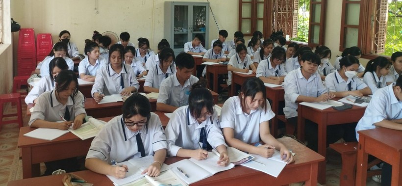 Thi tốt nghiệp THPT năm 2025: Gọn nhẹ, giảm áp lực