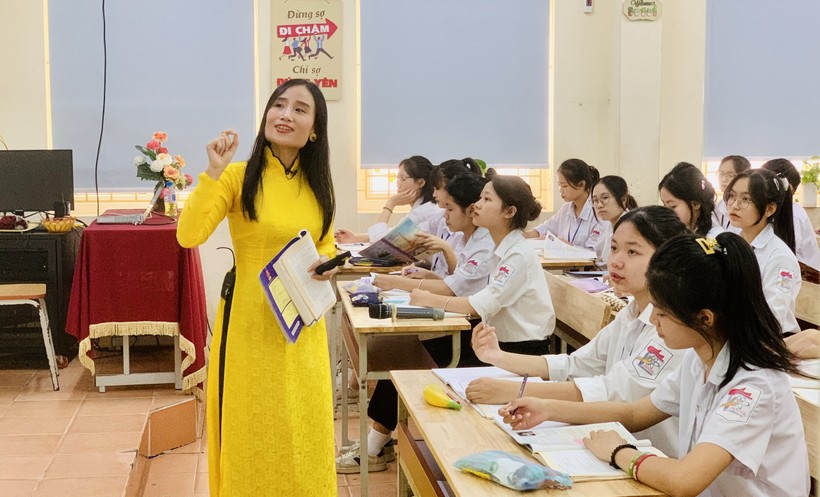 20 thầy cô Hà Nội được phong tặng danh hiệu Nhà giáo ưu tú năm 2023