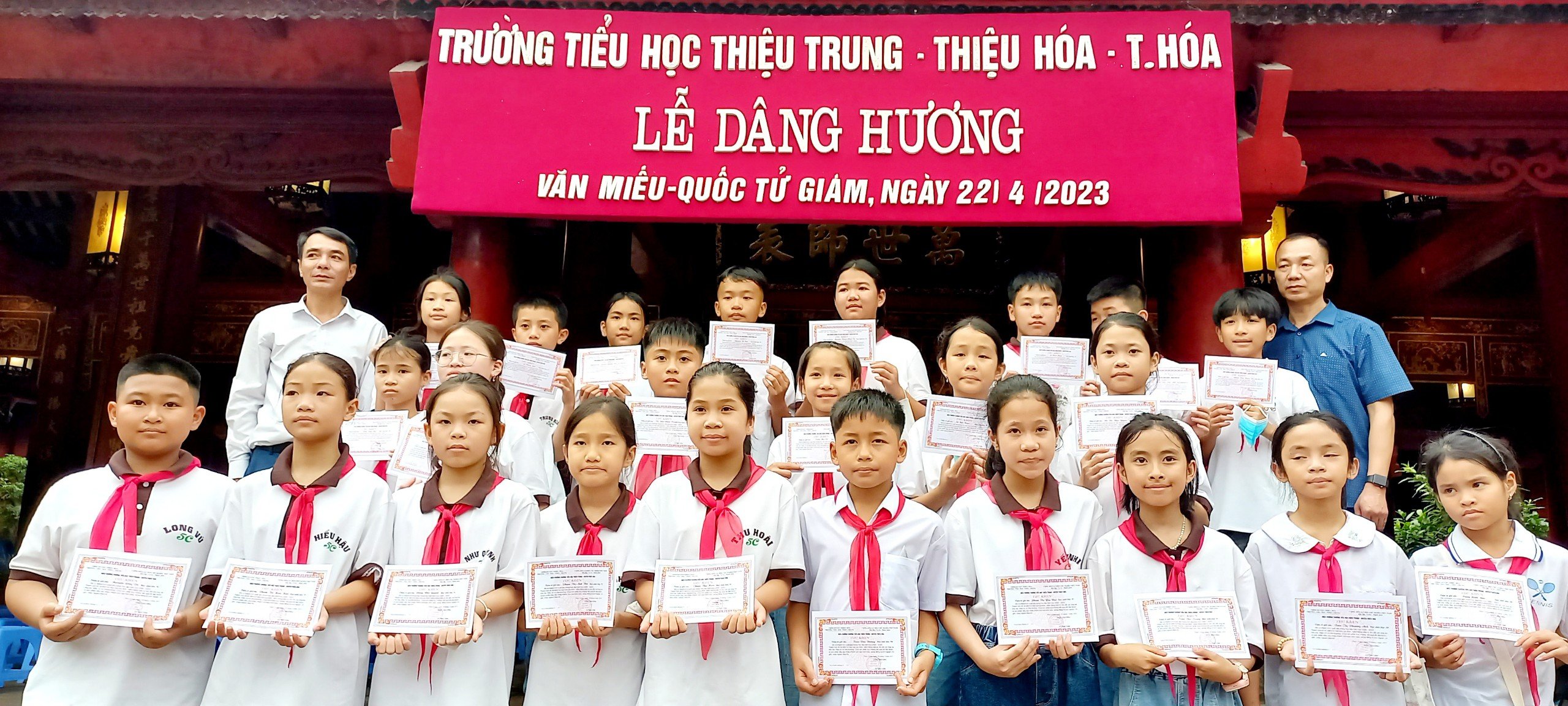 Trường Tiểu học Thiệu Trung (Thanh Hóa): Hoàn thành xuất sắc nhiệm vụ “trăm năm trồng người”