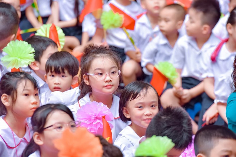 Sở GD&ĐT Hà Nội yêu cầu các trường tư thục không thu tiền giữ chỗ