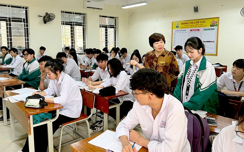 Yên Bái phấn đấu 35% học sinh tốt nghiệp THPT vào đại học