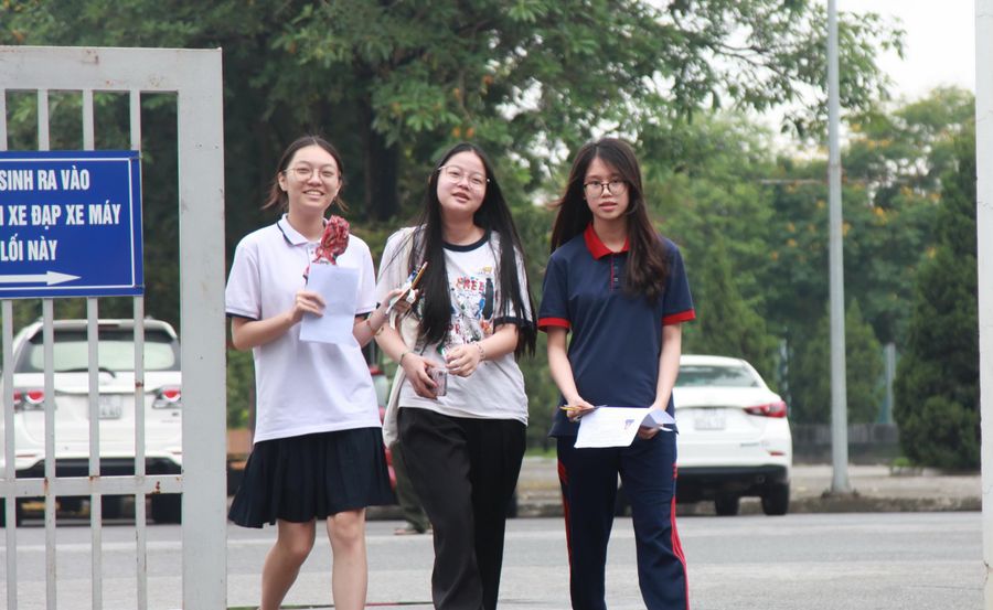 Hà Nội bổ sung hơn 1.500 chỉ tiêu tuyển sinh lớp 10 năm học 2024-2025