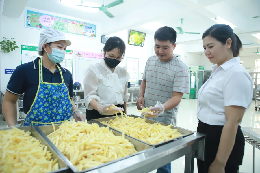 Ngành Giáo dục các địa phương tăng cường đảm bảo an toàn thực phẩm