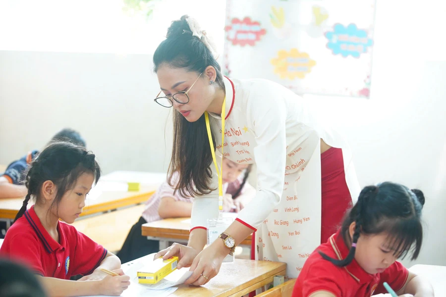 Thủ tướng ban hành Công điện về bảo đảm biên chế giáo viên mầm non, phổ thông