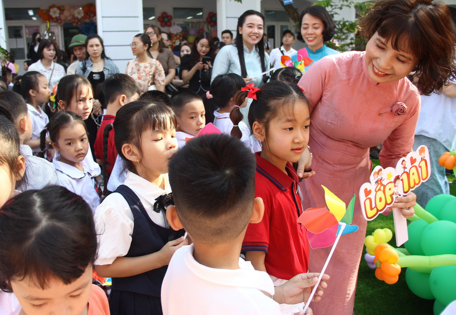 Kiến tạo ‘Giáo dục Việt – Nhà trường Việt – Nhân cách Việt’